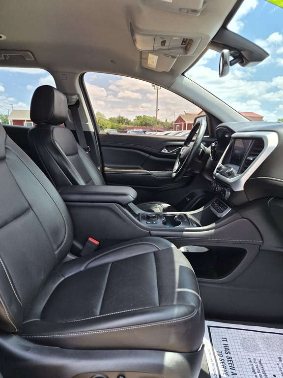 2023 GMC Acadia Image 12