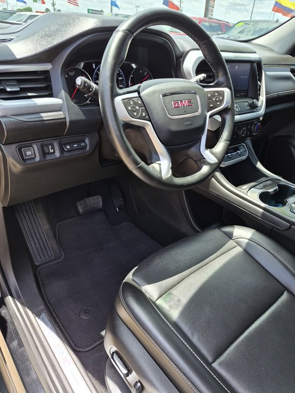 2023 GMC Acadia Image 18