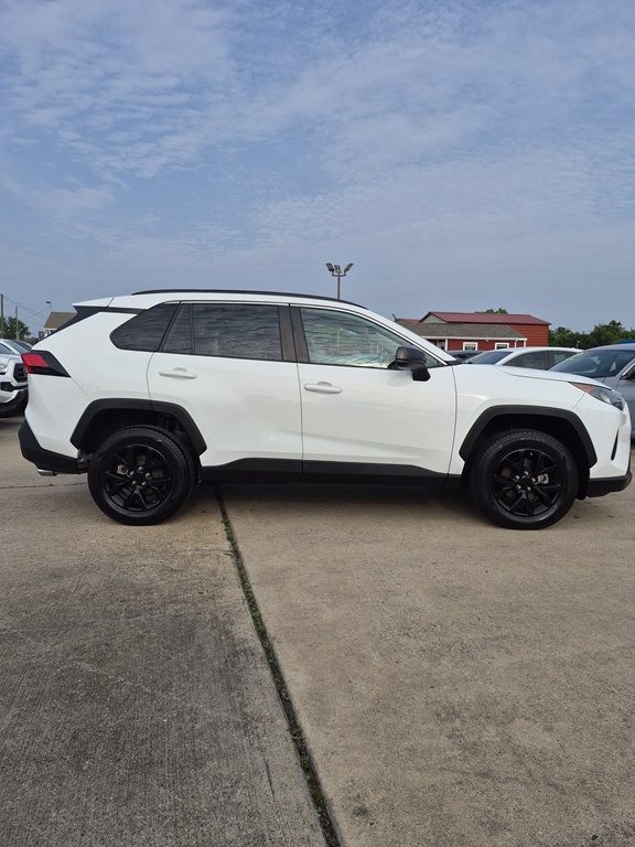 2021 Toyota Rav4 Image 4