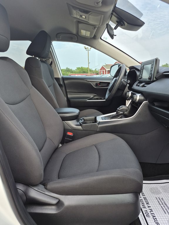 2021 Toyota Rav4 Image 11