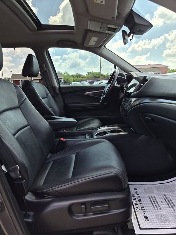 2021 Honda Pilot Image 12