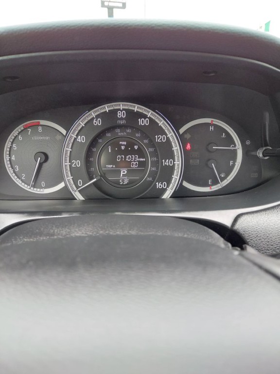 2017 Honda Accord Image 16