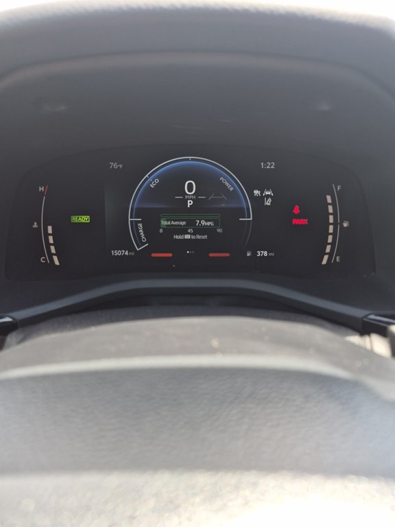 2025 Toyota Camry Image 16