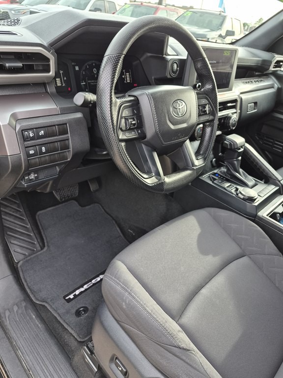 2025 Toyota Tacoma Image 16