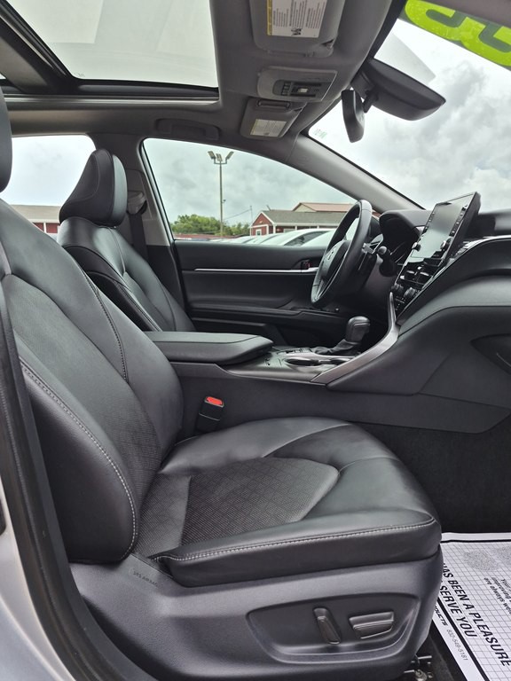 2023 Toyota Camry Image 11