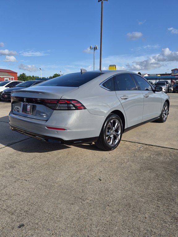 2024 Honda Accord Image 5