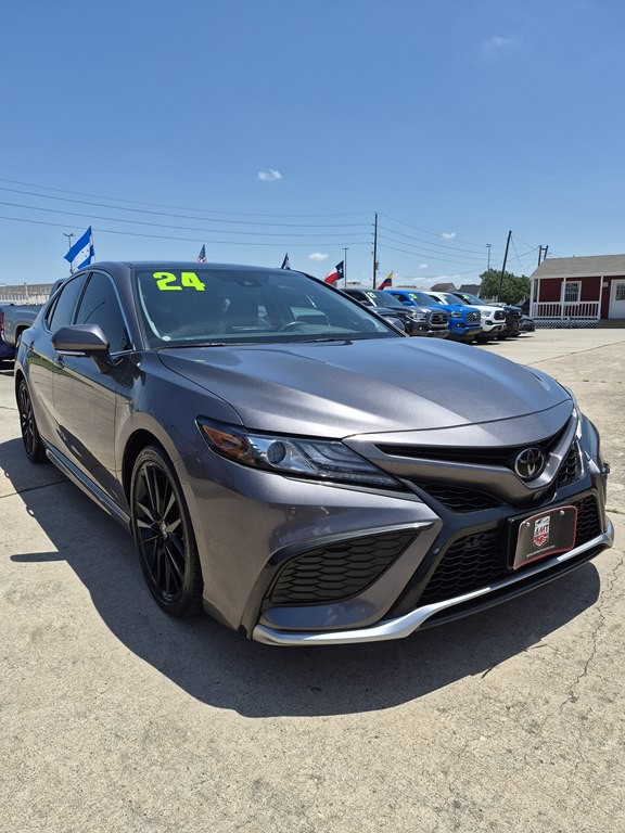 2024 Toyota Camry Image 3