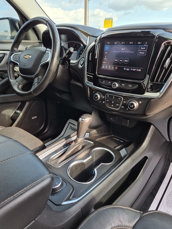 2020 Chevrolet Traverse Image 14