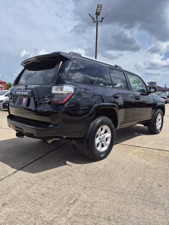 2023 Toyota 4Runner Image 5