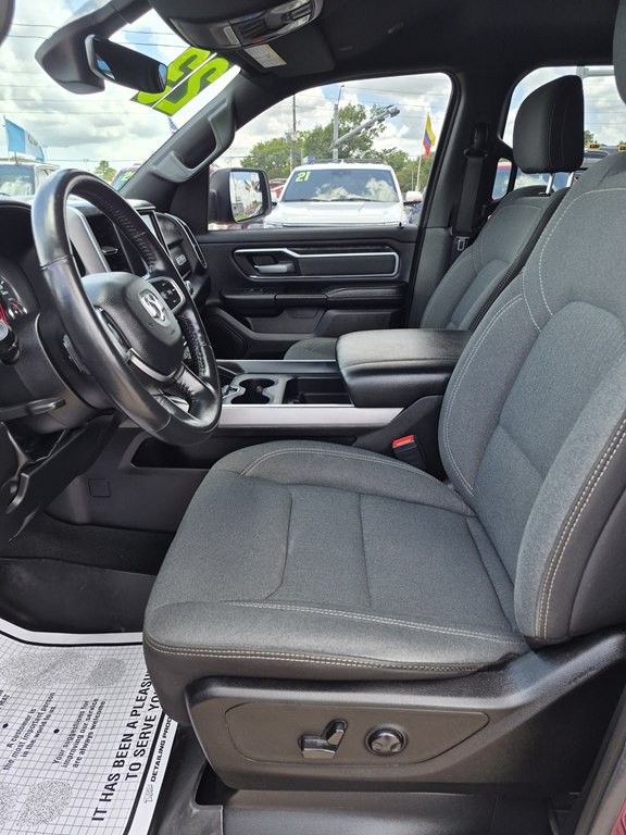 2023 RAM 1500 Image 9