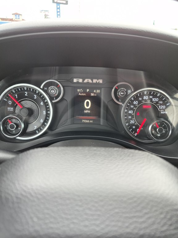 2021 RAM 1500 Image 15