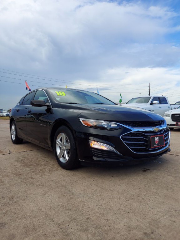2019 Chevrolet Malibu Image 3
