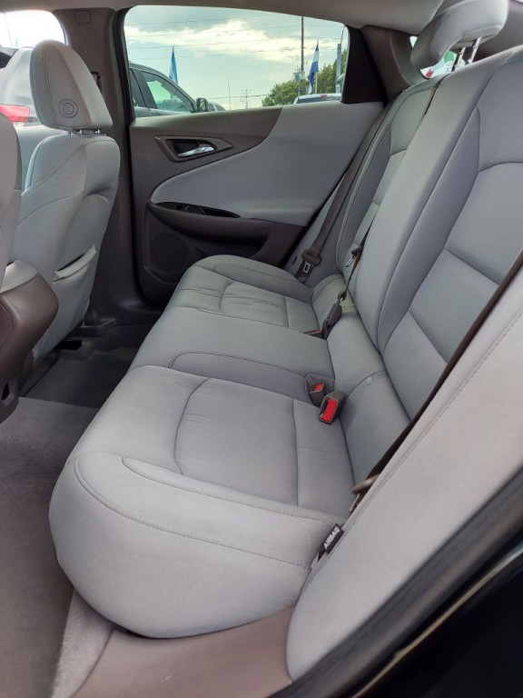 2019 Chevrolet Malibu Image 10
