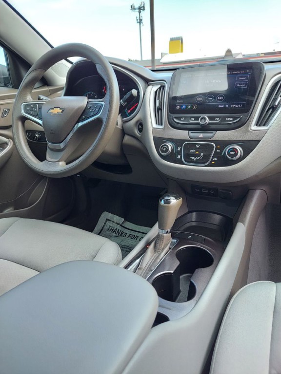 2019 Chevrolet Malibu Image 13