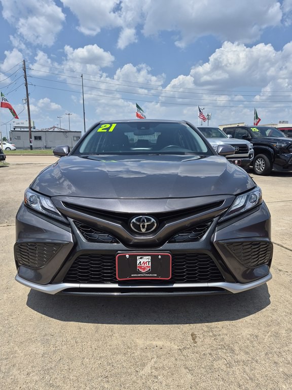 2021 Toyota Camry Image 2