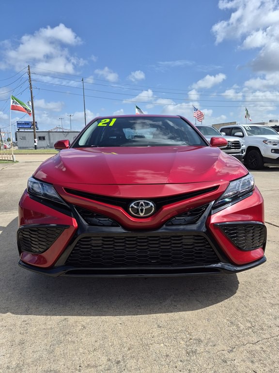 2021 Toyota Camry Image 2