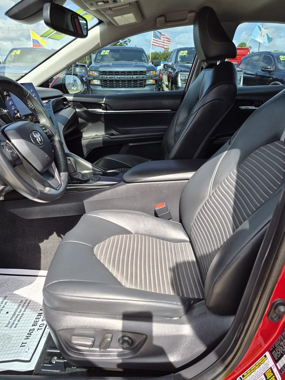 2021 Toyota Camry Image 9