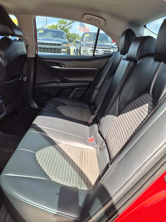 2021 Toyota Camry Image 10