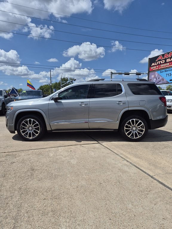 2023 GMC Acadia Image 8
