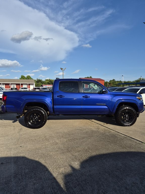 2022 Toyota Tacoma Image 4