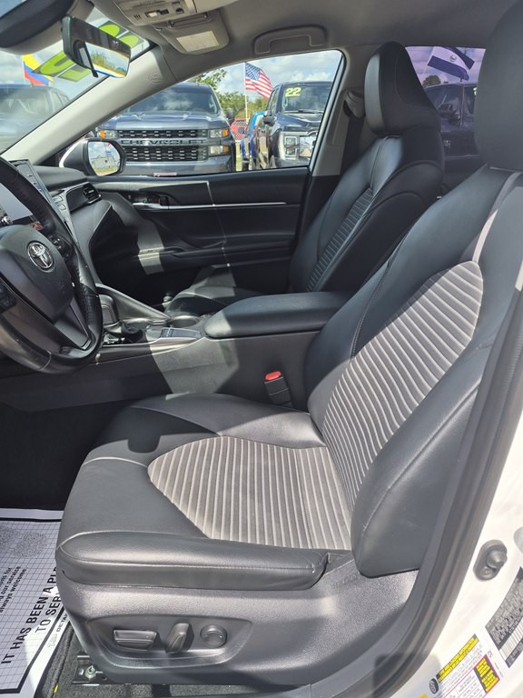 2023 Toyota Camry Image 9