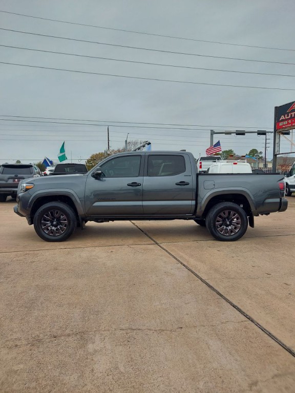 2022 Toyota Tacoma Image 8