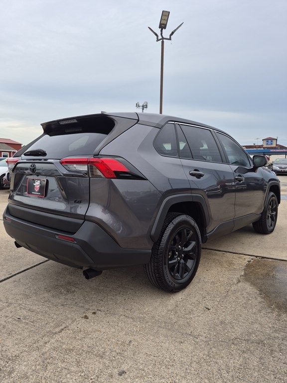 2022 Toyota Rav4 Image 5