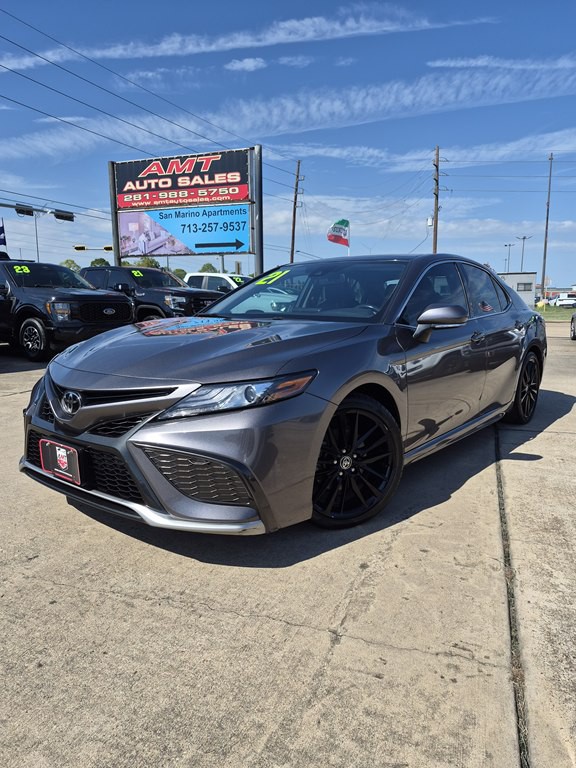 2021 Toyota Camry Image 1