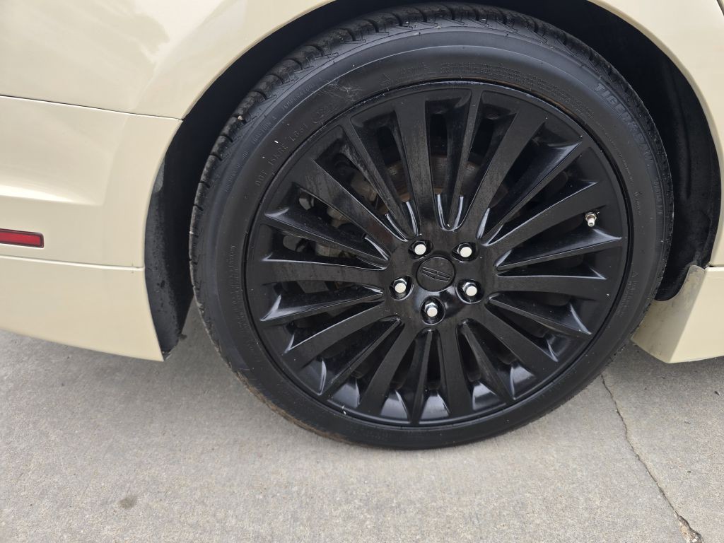 2014 Lincoln MKZ Image 13