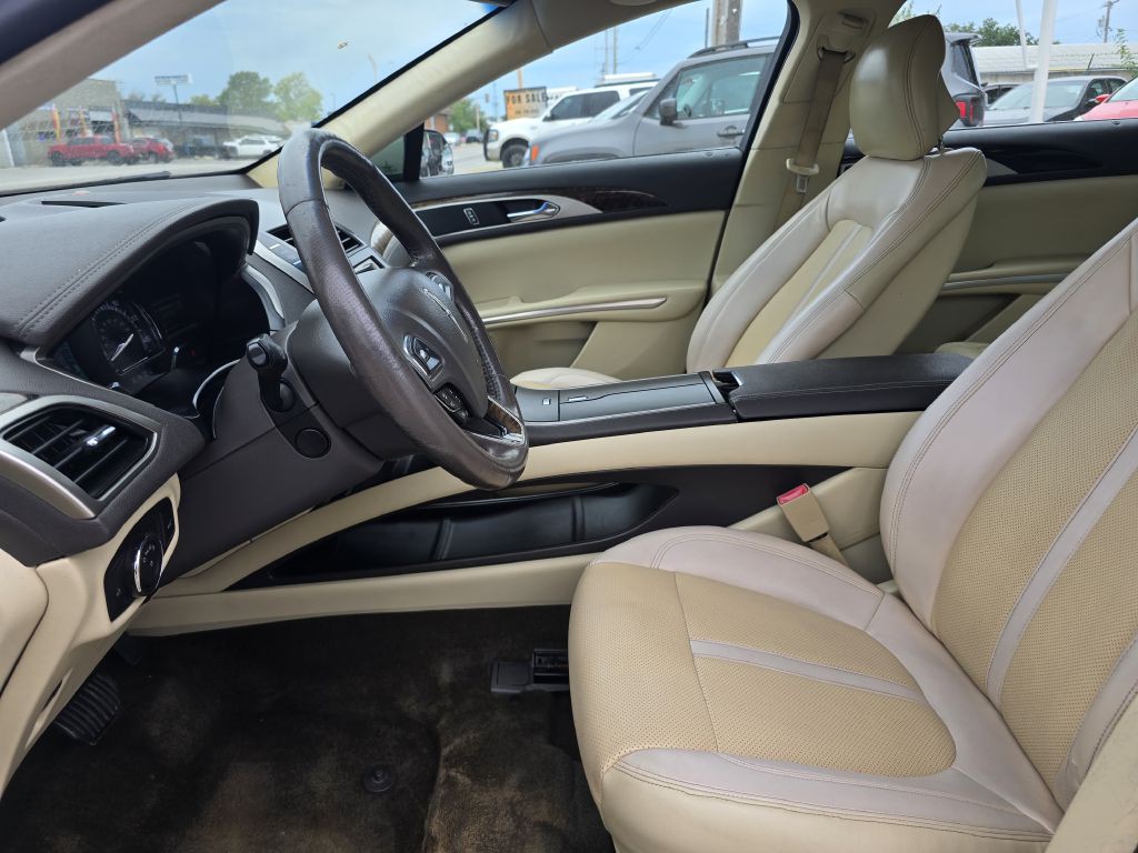 2014 Lincoln MKZ Image 29