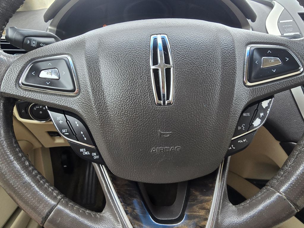 2014 Lincoln MKZ Image 34