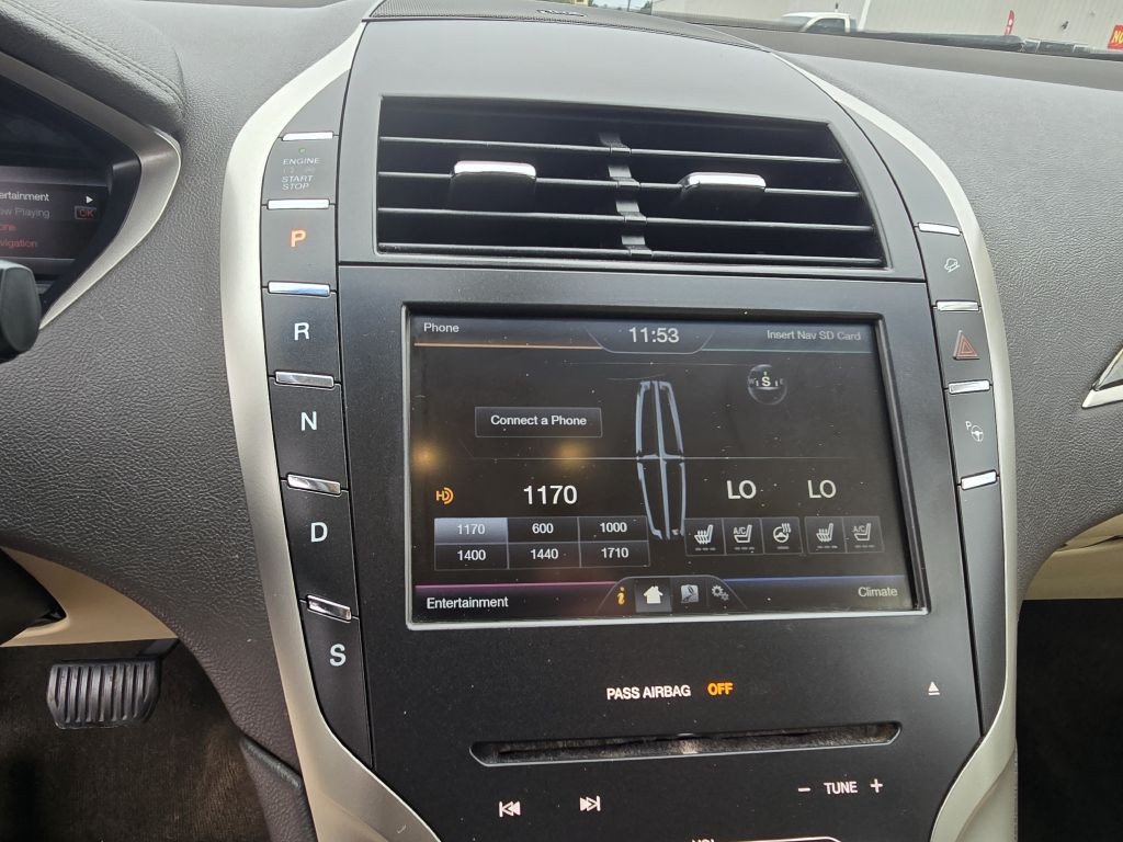 2014 Lincoln MKZ Image 35