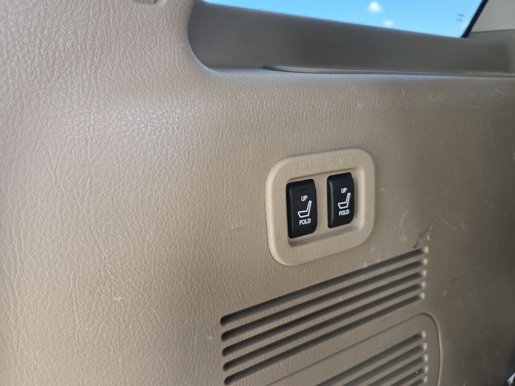 2010 Ford Explorer Image 35