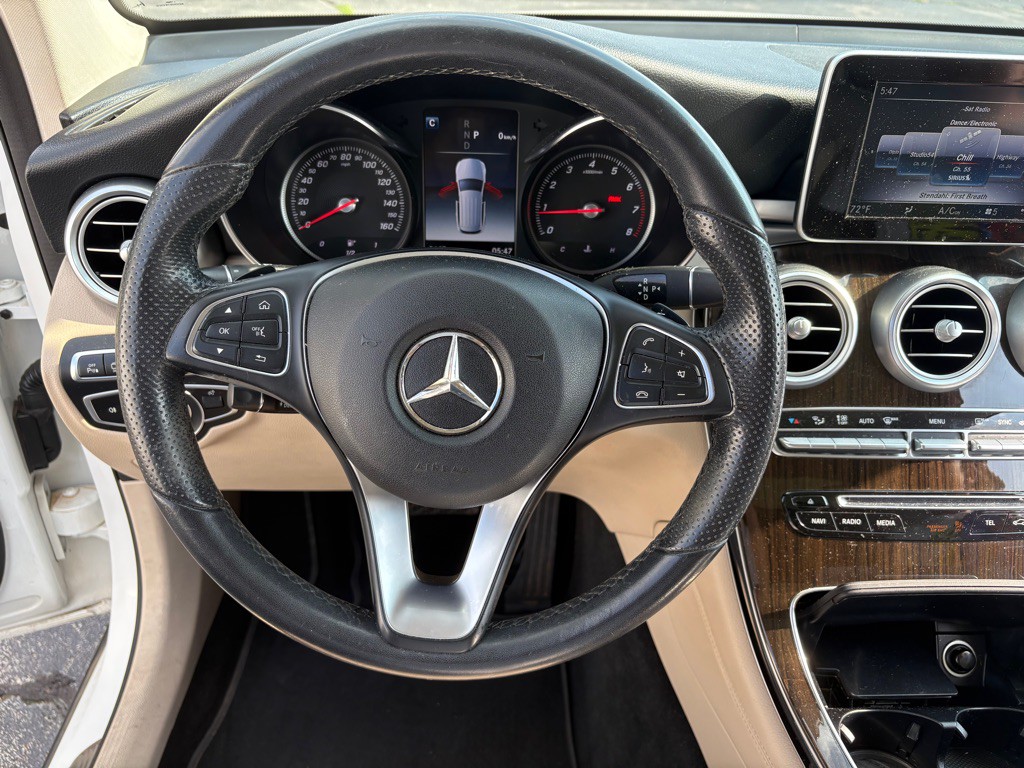2018 Mercedes-Benz GLC-Class Image 5