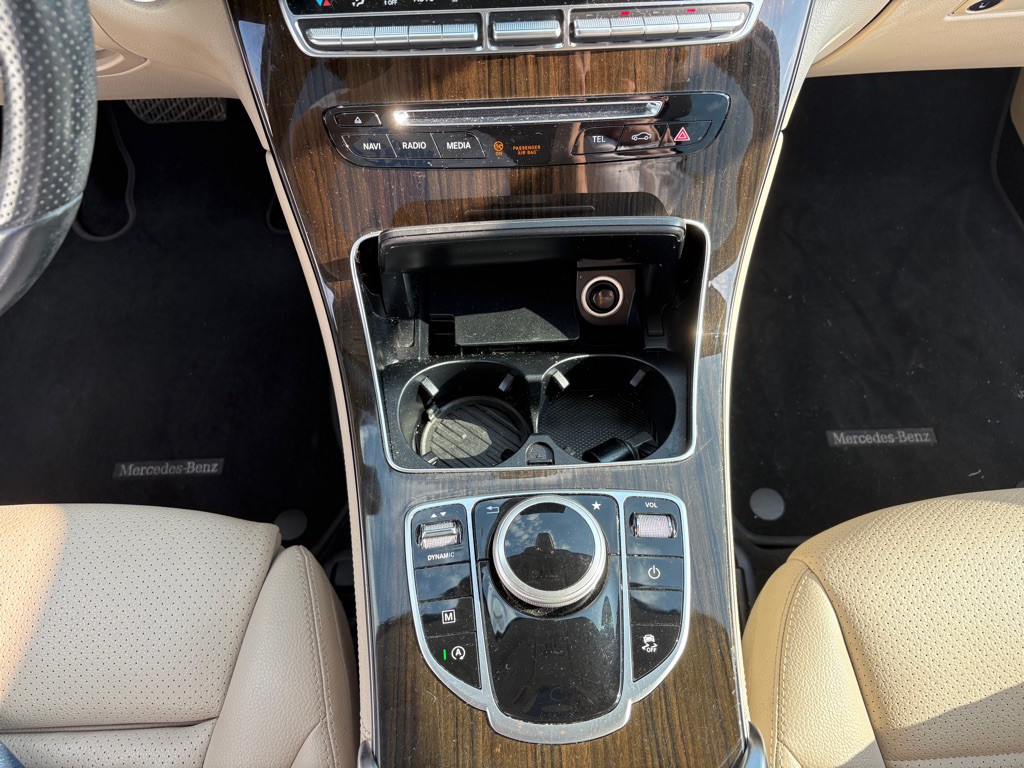 2018 Mercedes-Benz GLC-Class Image 10