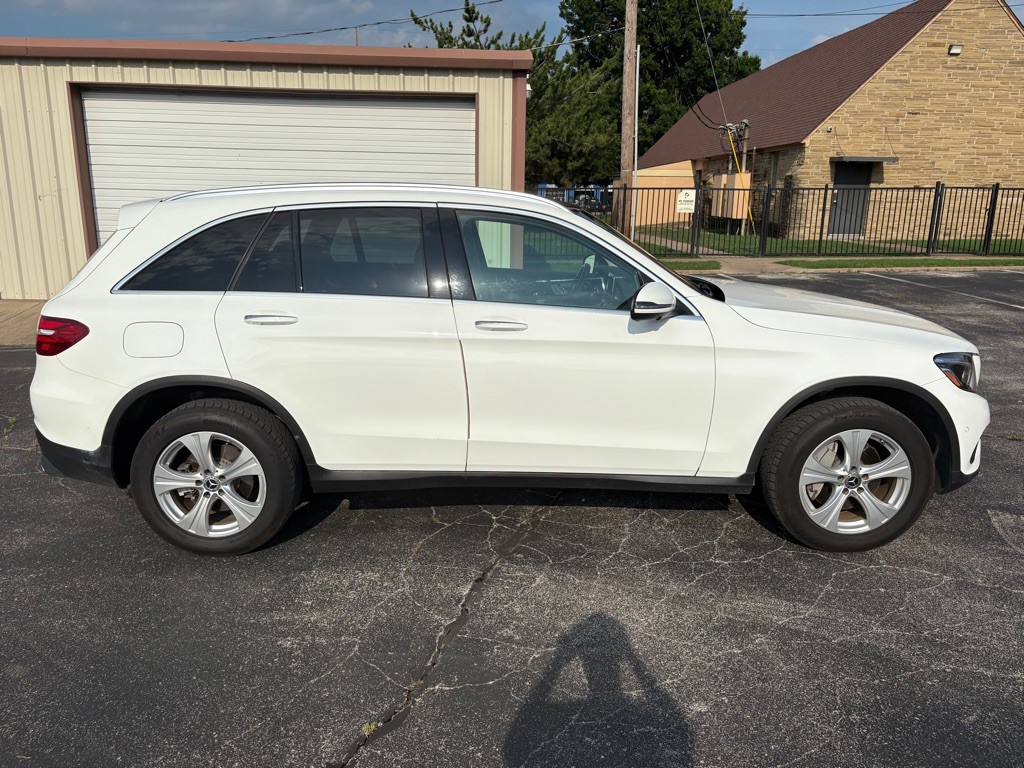 2018 Mercedes-Benz GLC-Class Image 32