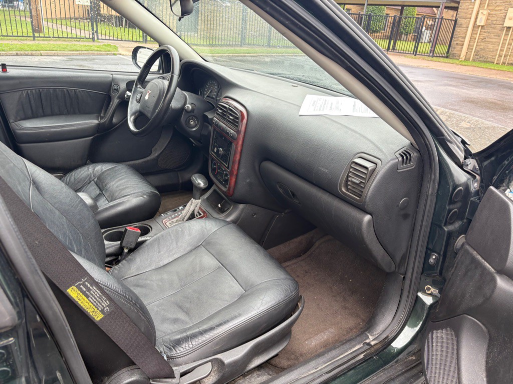 2002 Saturn L300 Image 20