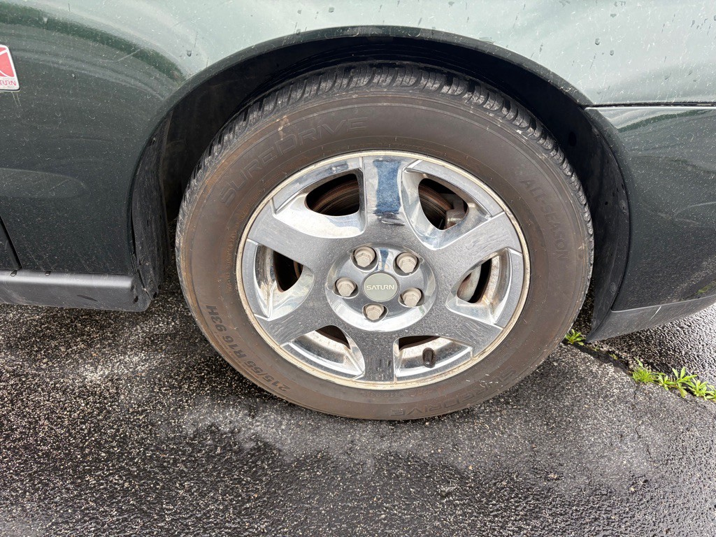 2002 Saturn L300 Image 24