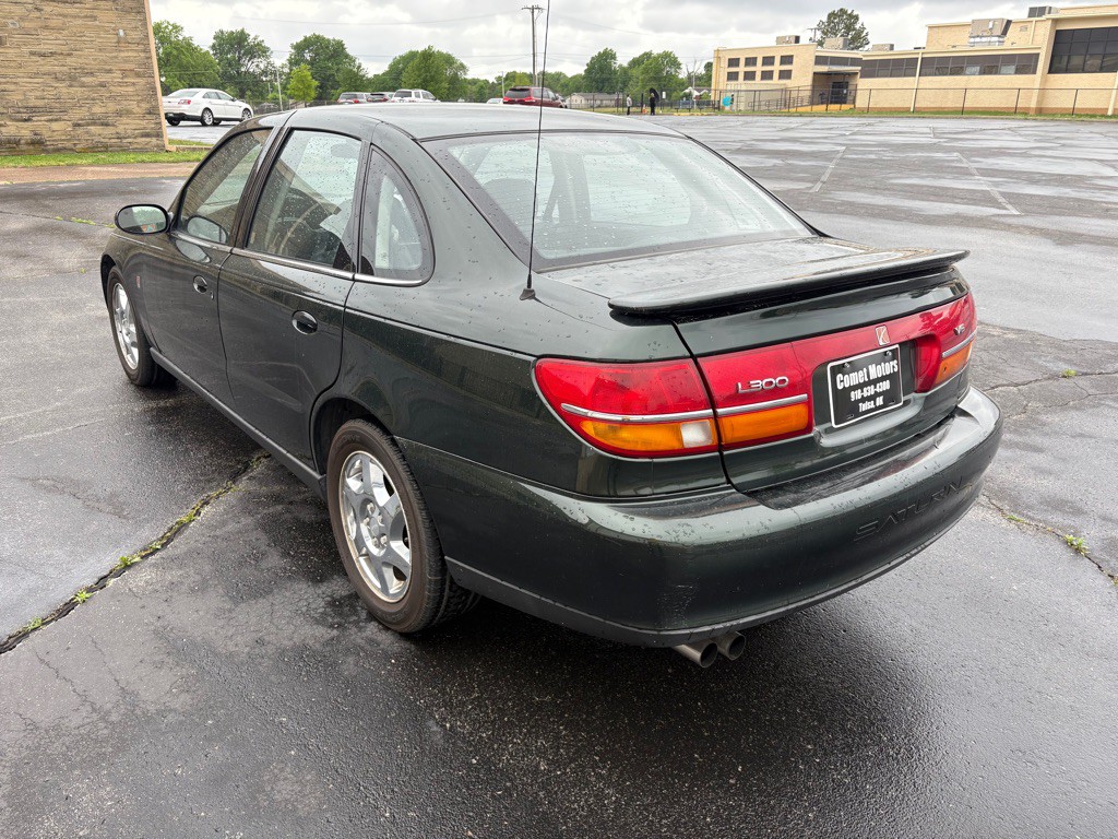 2002 Saturn L300 Image 26