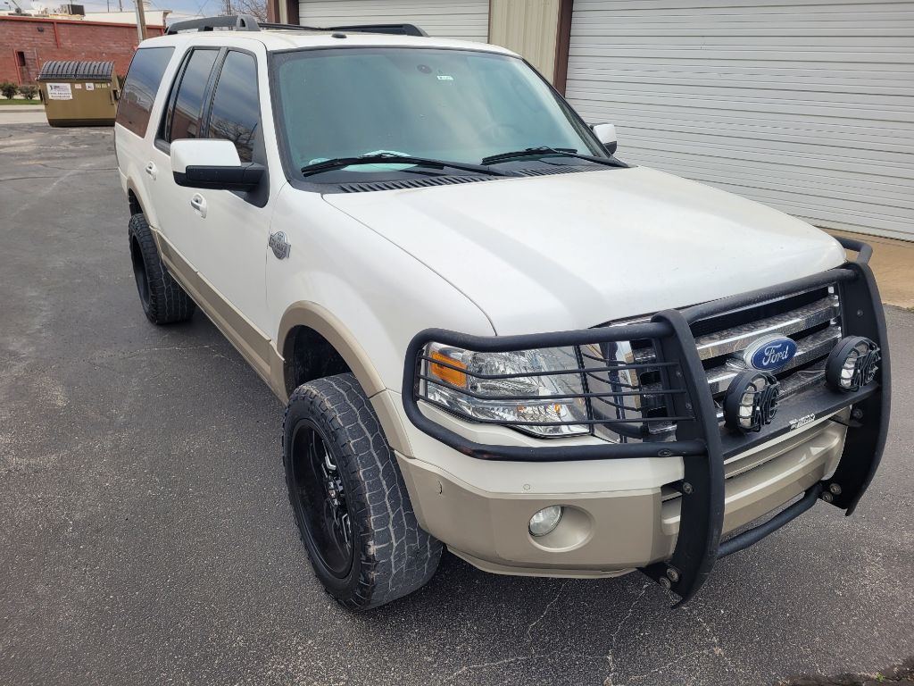 2012 Ford Expedition Image 1