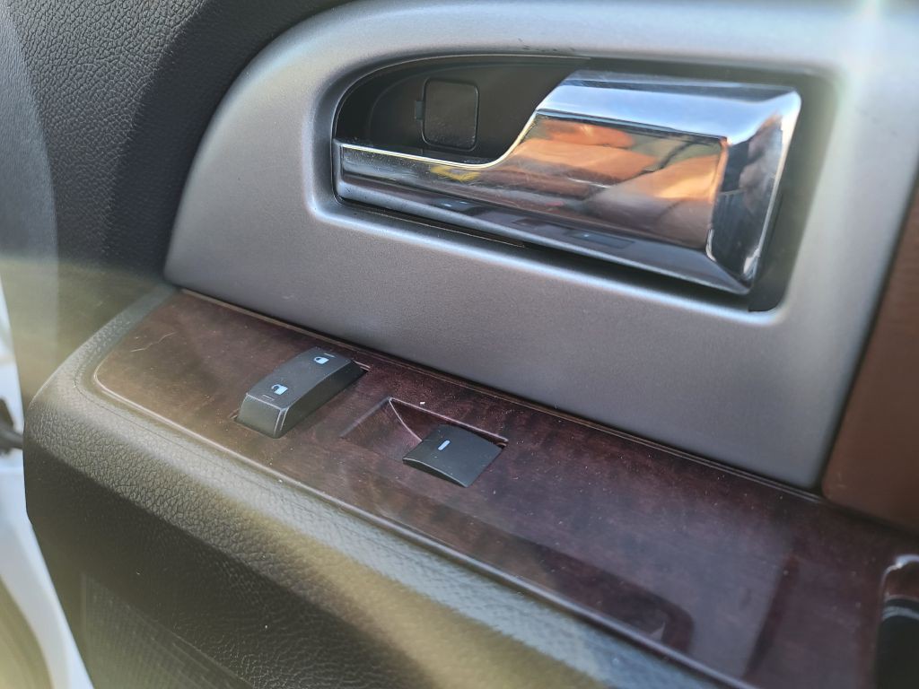 2012 Ford Expedition Image 23