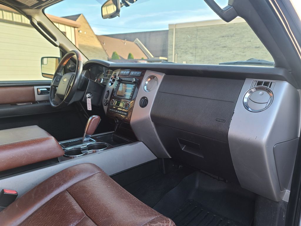 2012 Ford Expedition Image 24