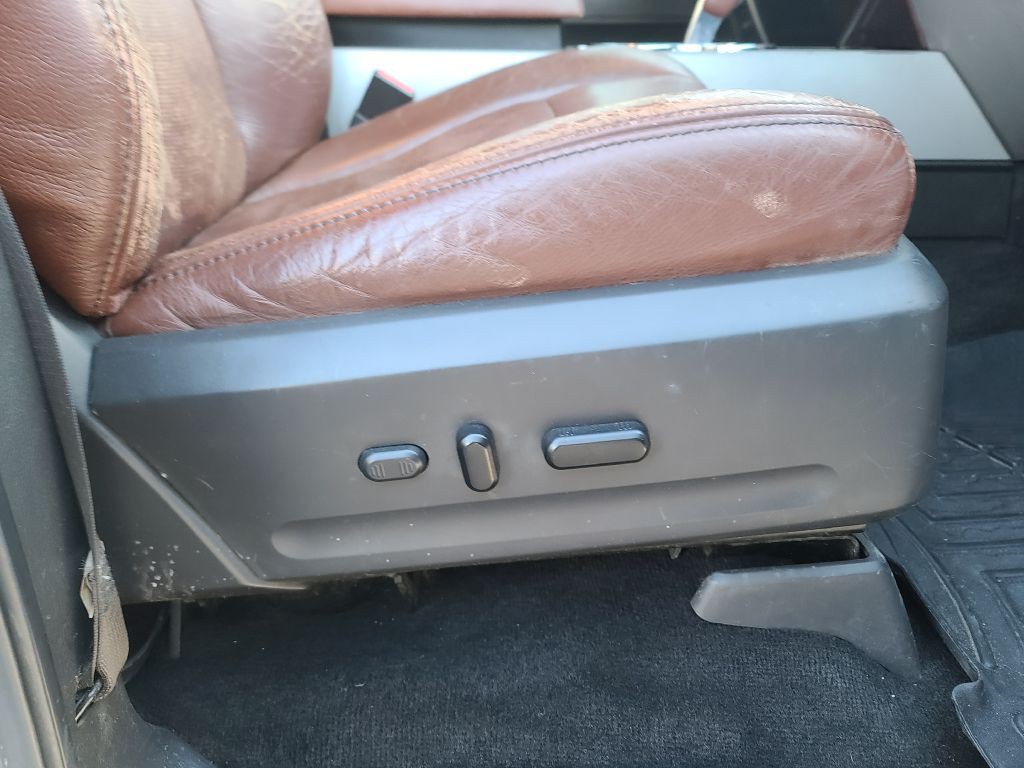 2012 Ford Expedition Image 26