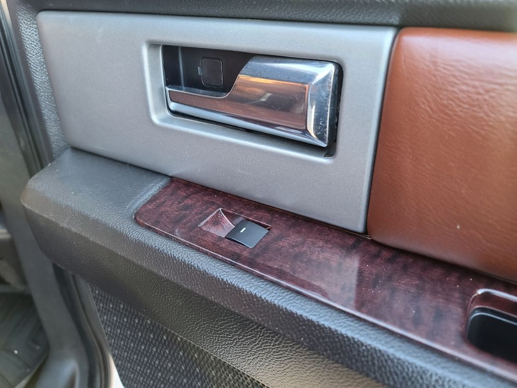 2012 Ford Expedition Image 29