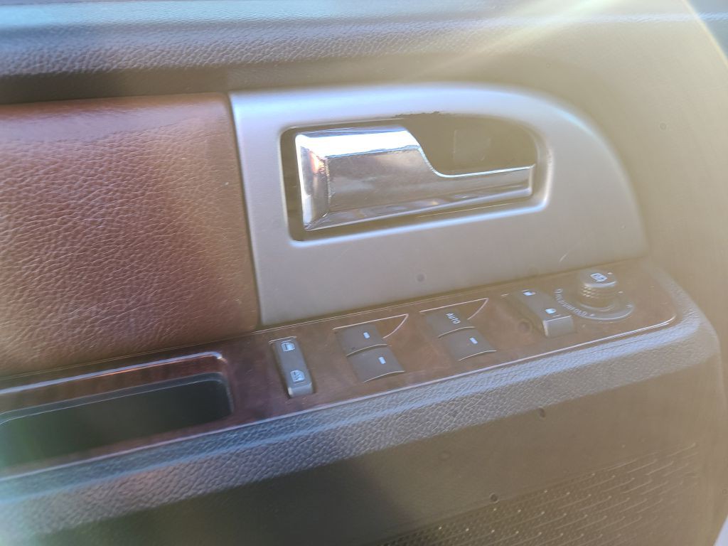 2012 Ford Expedition Image 44