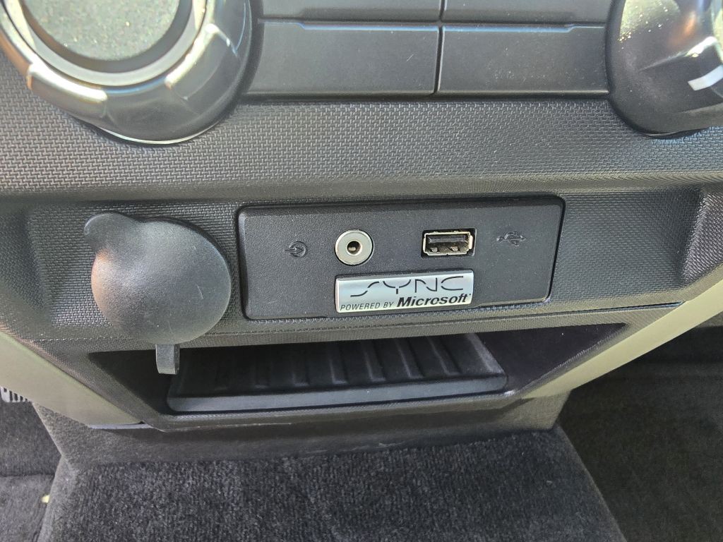 2014 Ford F-150 Image 25