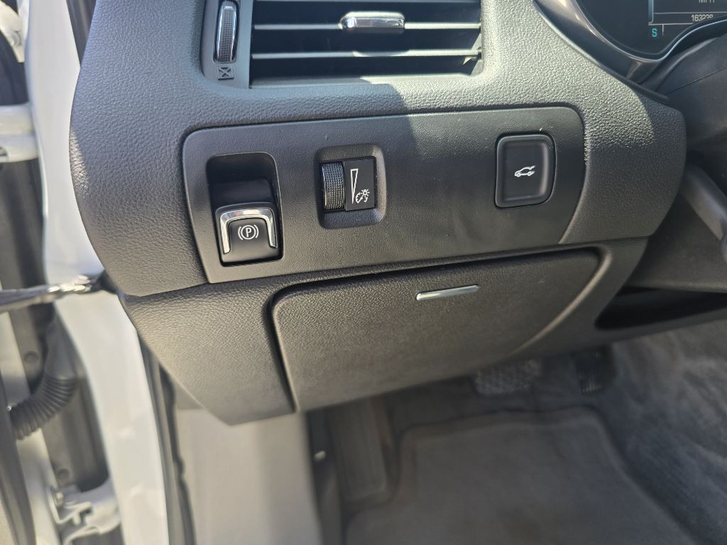 2016 Chevrolet Impala Image 17