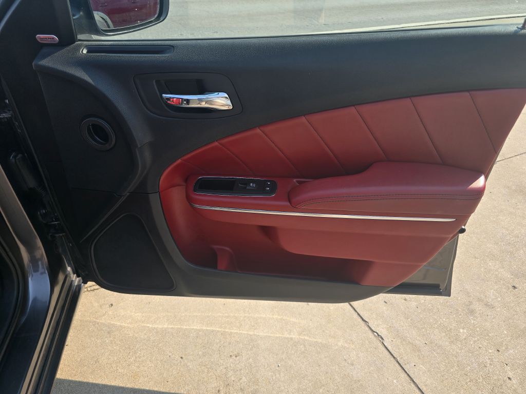 2014 Dodge Charger Image 19