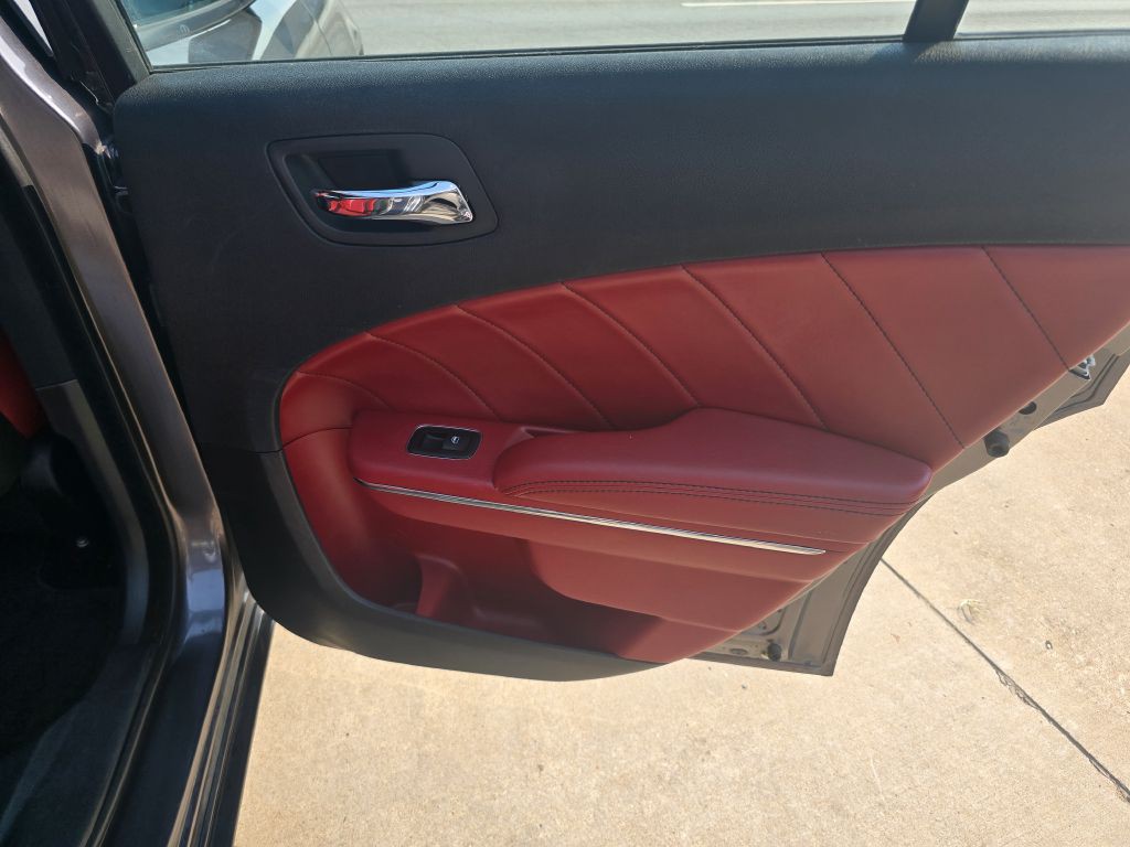 2014 Dodge Charger Image 25