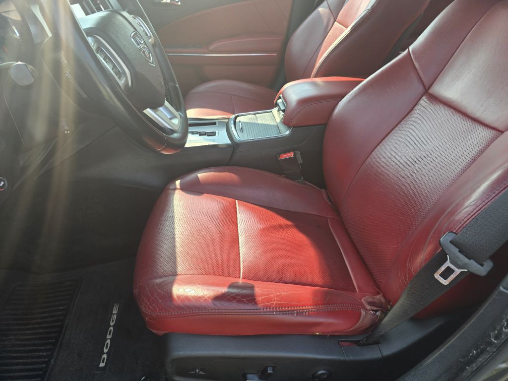 2014 Dodge Charger Image 37